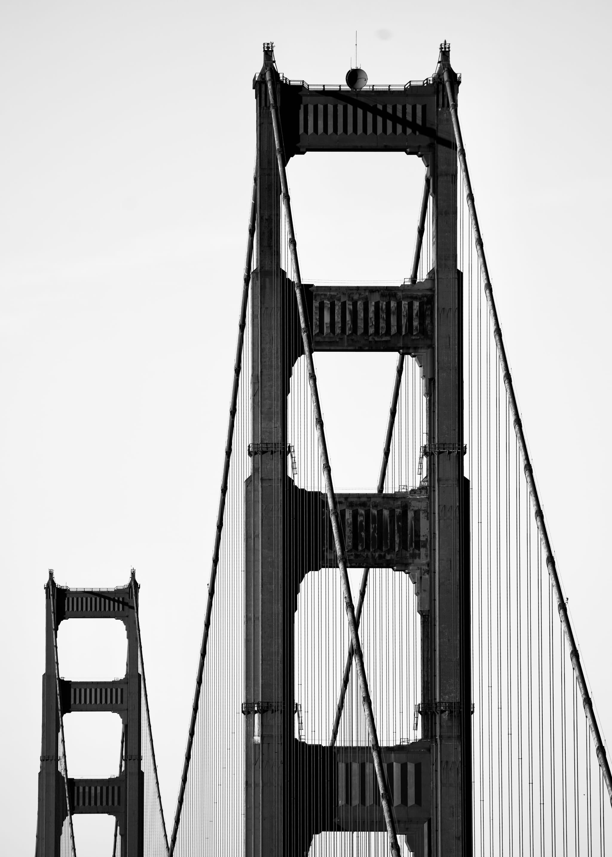 GOLDEN GATE PROPORTIONS